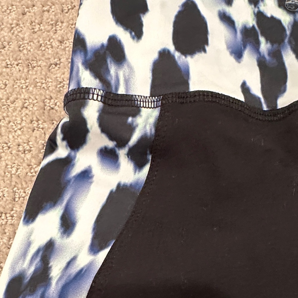 Strut This Black with White/Black/Blue Animal Print Leggings, One Size, - Picture 8 of 12